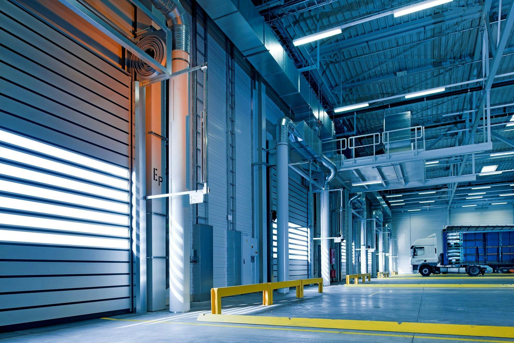 Retail & E-commerce Logistics Solutions